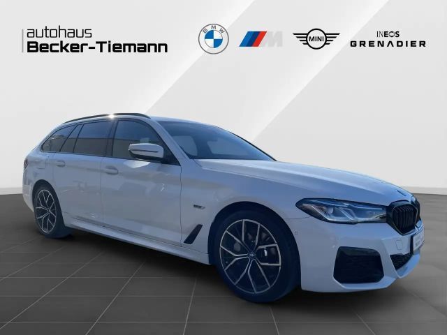 BMW 530 530e M-Sport Touring xDrive