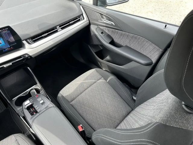 BMW 220 220i Active Tourer