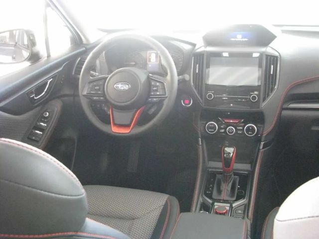 Subaru Forester Exclusive e-Boxer e-Boxer
