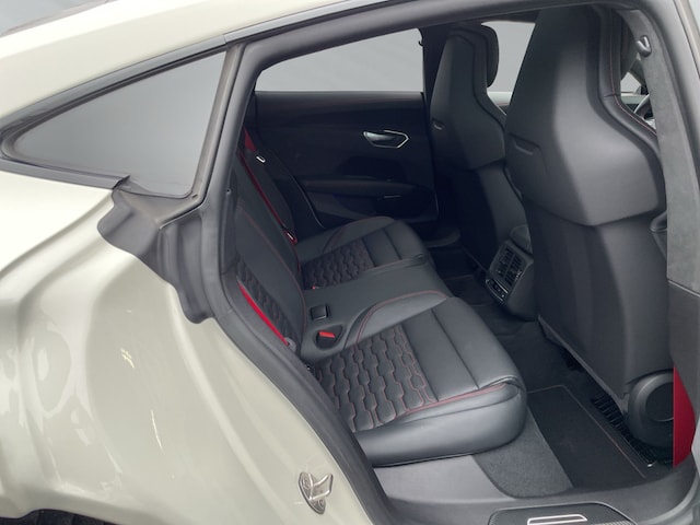 Audi RS e-tron GT Quattro