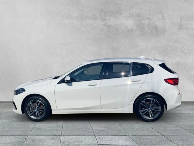 BMW 116 116i Sedan Sport Line