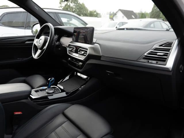 BMW iX3 Impressive iX3