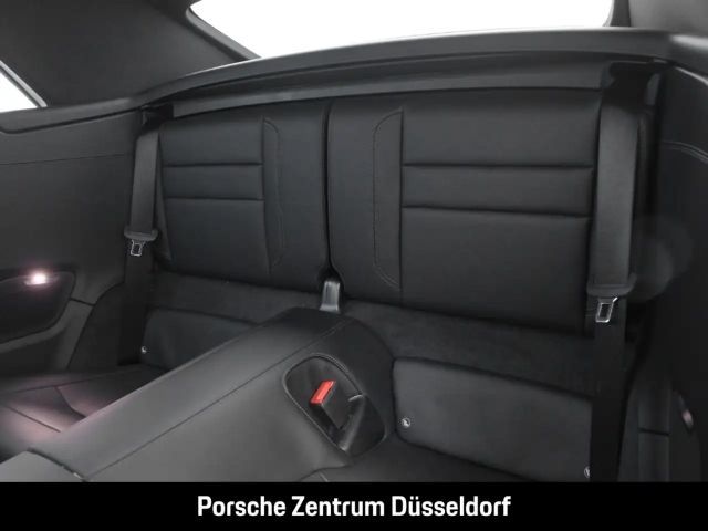 Porsche 992 Cabrio Carrera