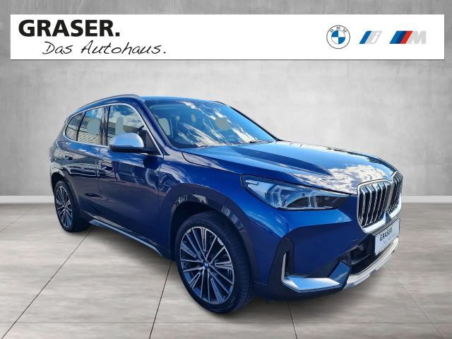 BMW X1 xDrive23d xLine SAV RFK AHK el. Sitze PDC