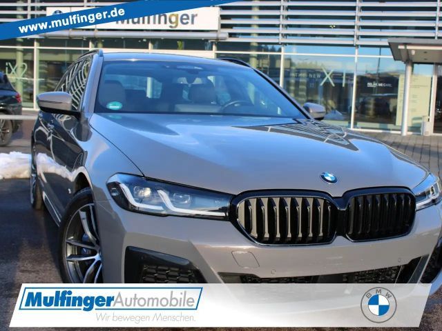 BMW 530 530e M-Sport Touring xDrive