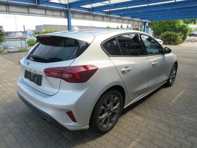 Ford Focus Limited ST Line