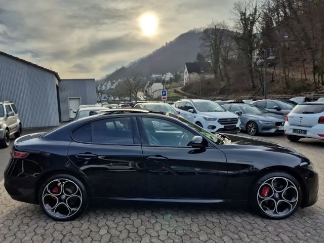 Alfa Romeo Giulia Q4