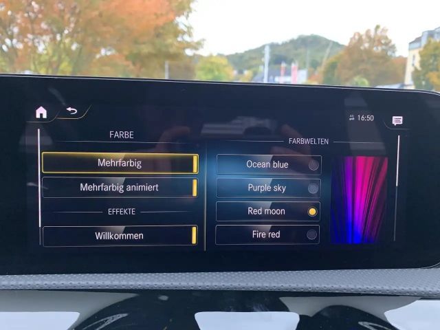 Mercedes-Benz CLA 200 AMG Line Sedan