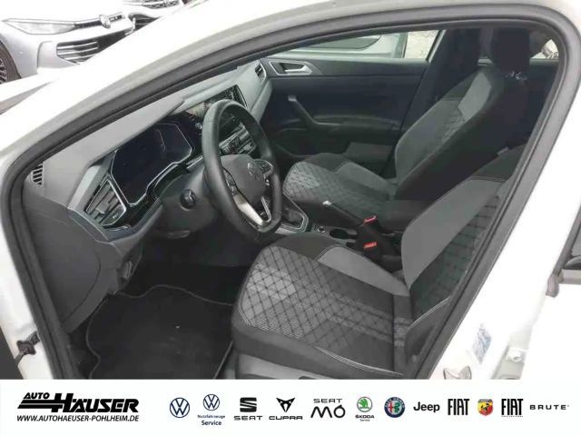 Volkswagen Polo 1.0 TSI DSG R-Line