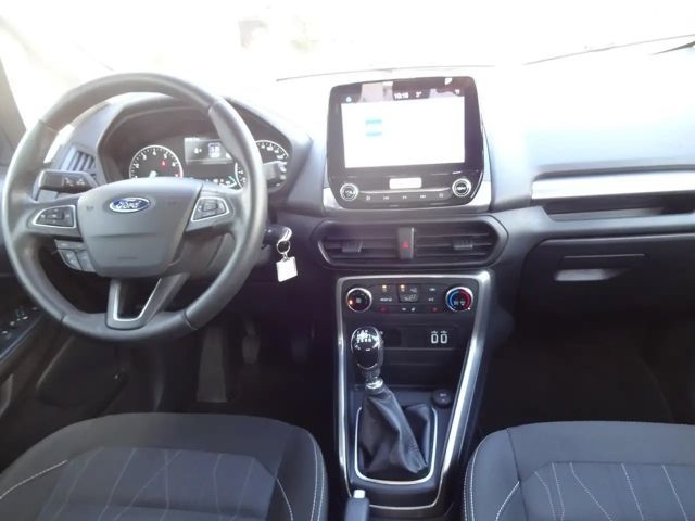 Ford EcoSport Cool & Connect