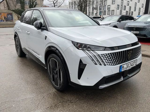 Peugeot E-3008 GT-Line