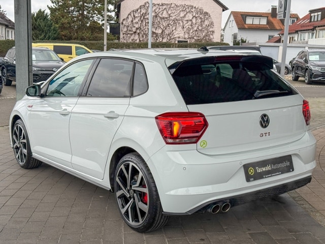 Volkswagen Polo 2.0 TSI DSG