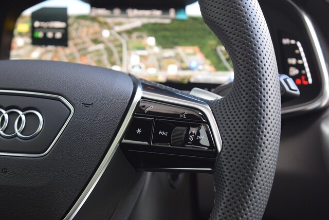 Audi A6 40 TDI Avant S-Line S-Tronic