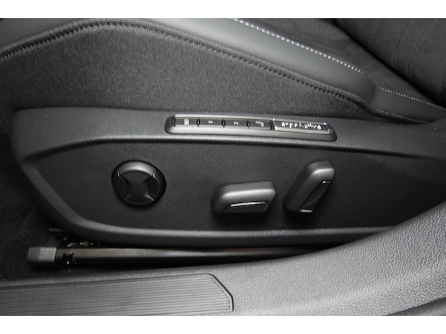 Volkswagen Golf DSG Golf VIII eHybrid