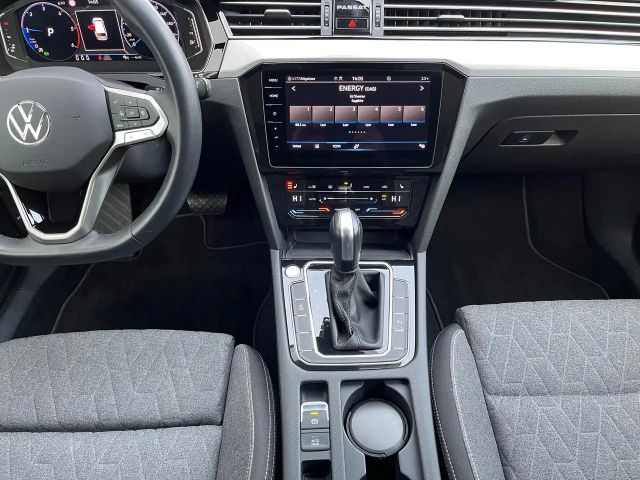 Volkswagen Passat 2.0 TDI Business DSG Variant