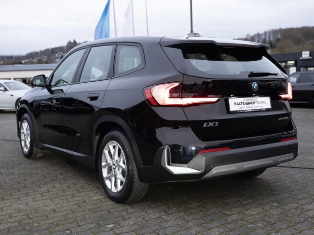 BMW X1 xDrive30 AHK LED NAVI KAMERA SHZ PDC KEYLESS