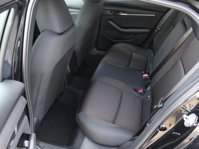 Mazda 3 Exclusive-line