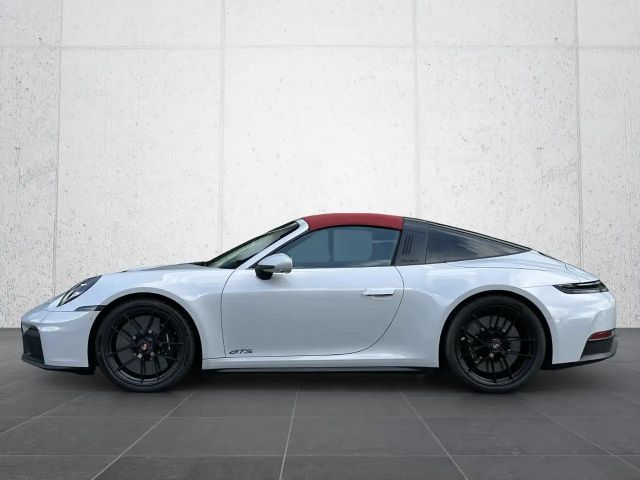 Porsche 992 4 Cabrio GTS Targa
