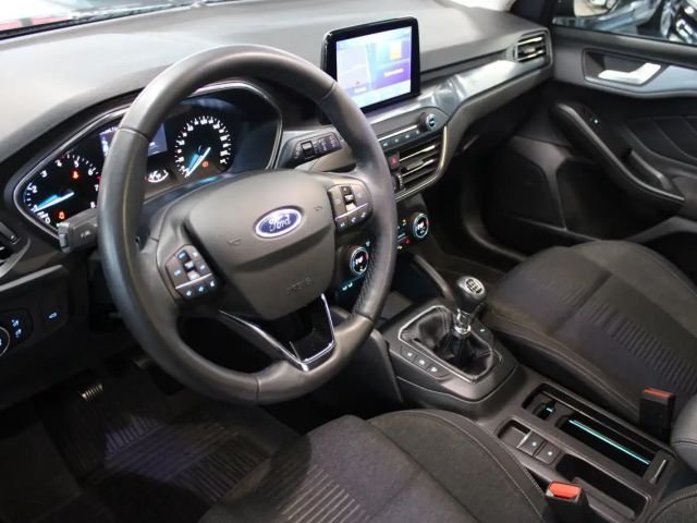 Ford Focus Active Wagon