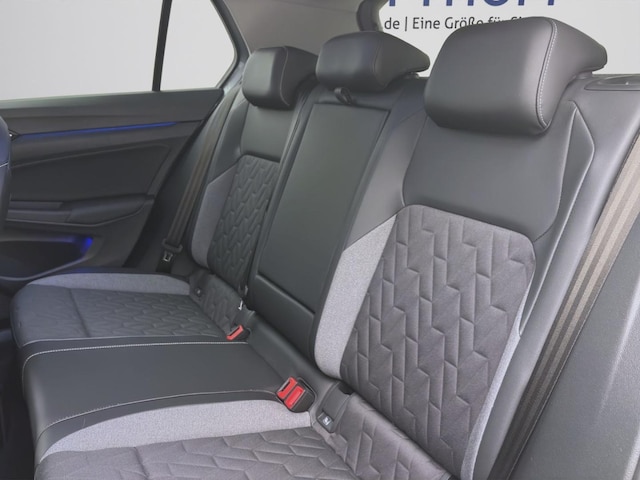 Volkswagen Golf 1.5 eTSI DSG