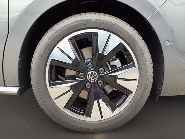 Volkswagen Multivan 2.0 TDI DSG Style T7