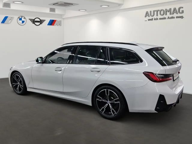 BMW 330 330i M-Sport Touring