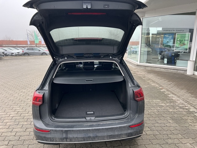 Volkswagen Golf 1.5 eTSI DSG Golf VIII Variant