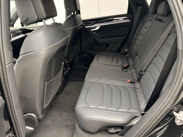 Volkswagen Touareg 4Motion R-Line