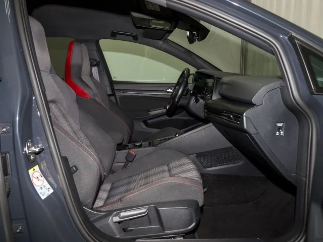 Volkswagen Golf GTI Style