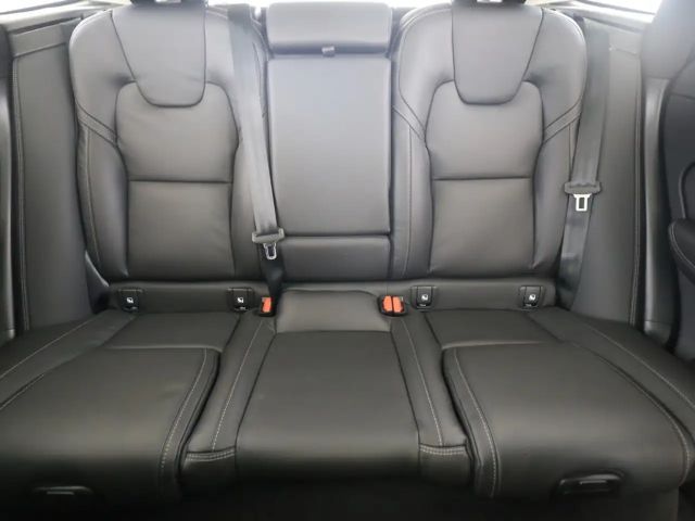 Volvo XC60 AWD Dark Ultra