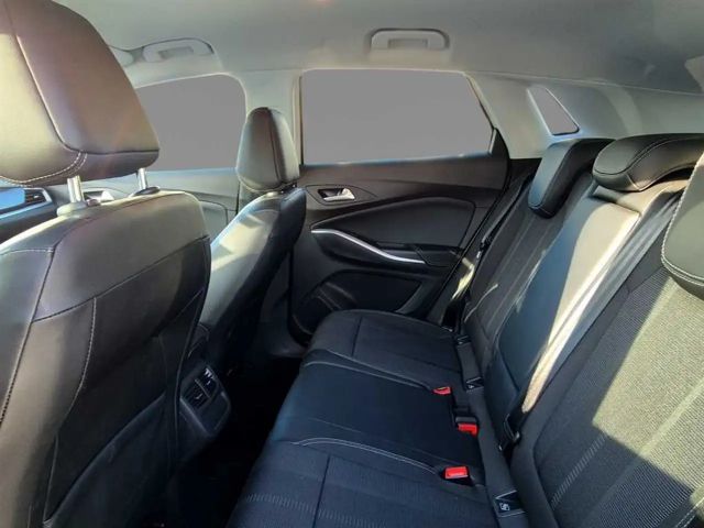 Opel Grandland X PDC Multimedia CarPlay Bluetooth DAB Kamera #39