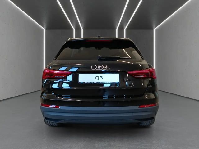 Audi Q3 35 TDI S-Tronic