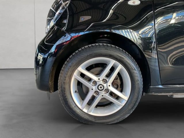 Smart EQ forfour 22kw onboard charger