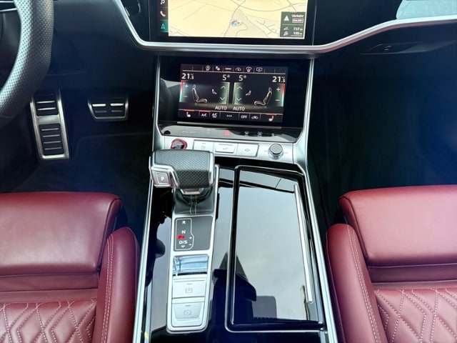 Audi S6 Avant Quattro