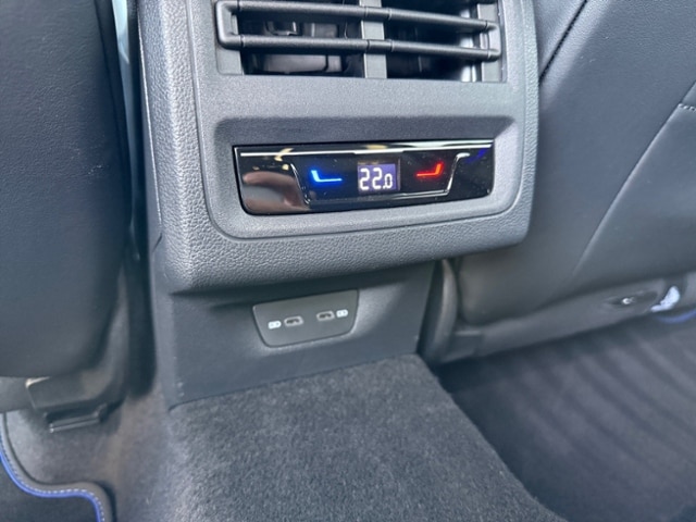 Volkswagen Golf 2.0 TSI Golf VIII