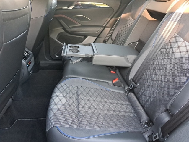 Volkswagen Tiguan 1.5 eTSI DSG R-Line