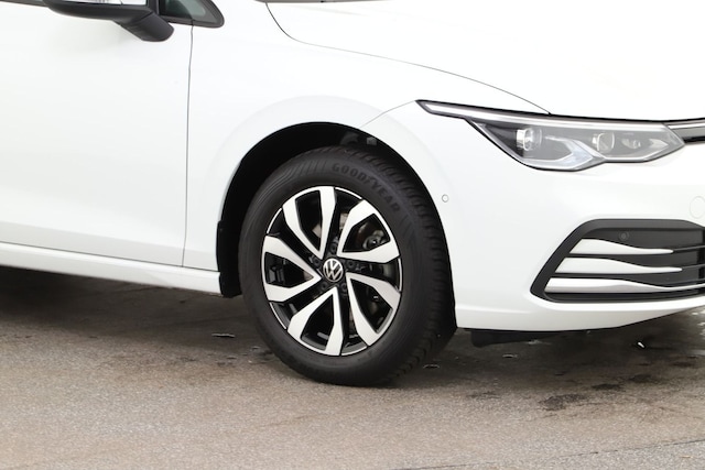 Volkswagen Golf 1.5 eTSI DSG Golf VIII