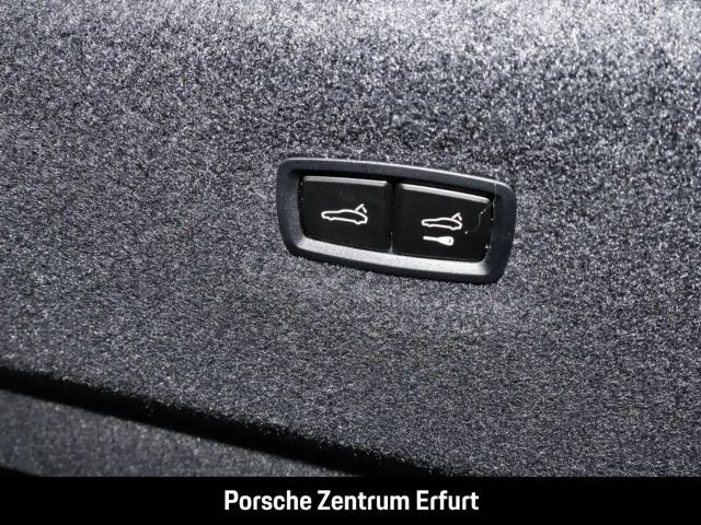 Porsche Taycan Performance Plus