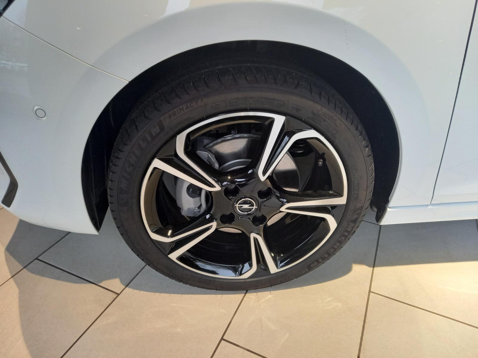 Opel Corsa 1.2 Turbo GS-Line Grand Sport business+