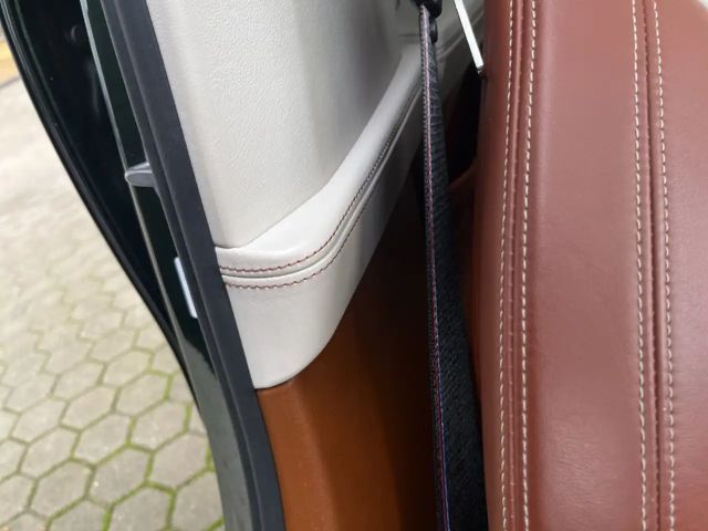 BMW M850 Coupé Gran Coupé Sedan xDrive