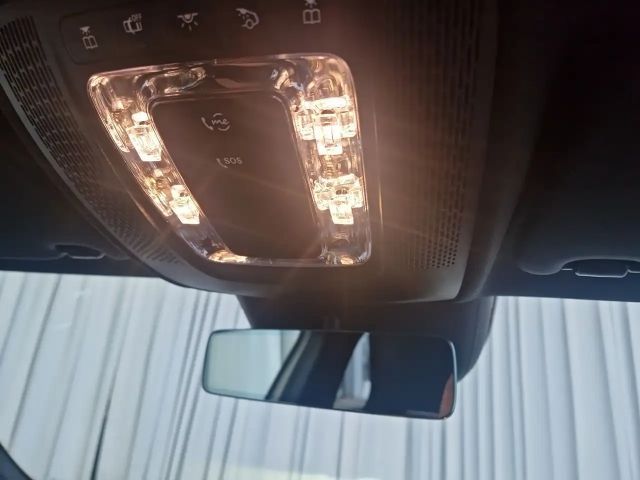 Mercedes-Benz A 180 AMG Line Hatchback