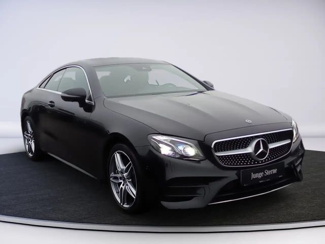 Mercedes-Benz E 200 AMG Line Coupé
