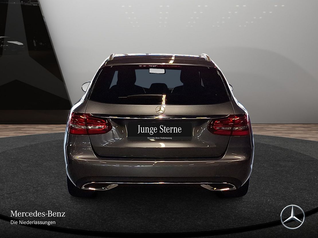 Mercedes-Benz C 220 AVANTGARDE C 220 d Estate