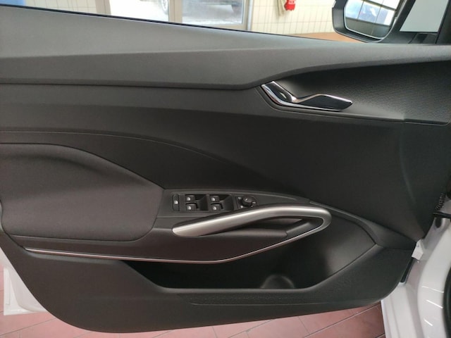 Skoda Fabia 1.0 MPI 80 PS CLIMATRONIC LED PDC