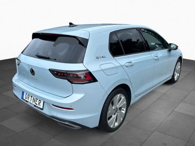Volkswagen Golf 1.5 TSI Golf VIII