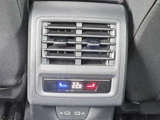 Volkswagen Golf 2.0 TSI DSG GTI