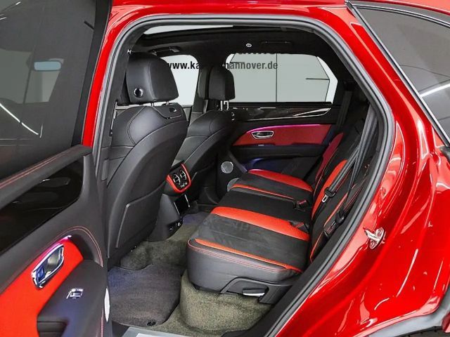 Bentley Bentayga V8