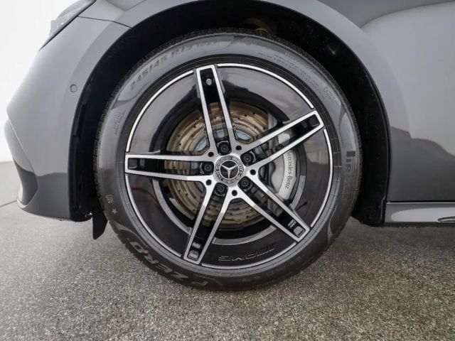 Mercedes-Benz E 220 4MATIC E 220 d Estate