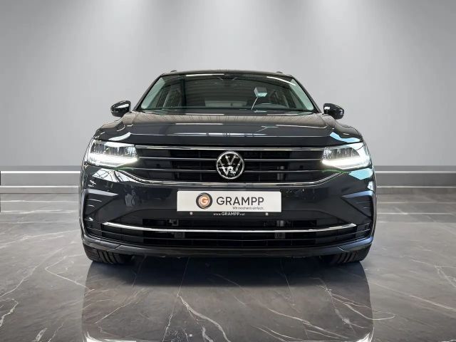 Volkswagen Tiguan DSG Life