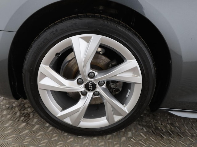 Audi A4 35 TFSI Avant S-Line S-Tronic